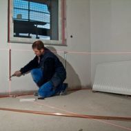 Samonivelačný krížový a zvislý laser LAX 300